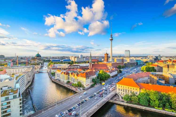 river-spree-berlin-xlarge